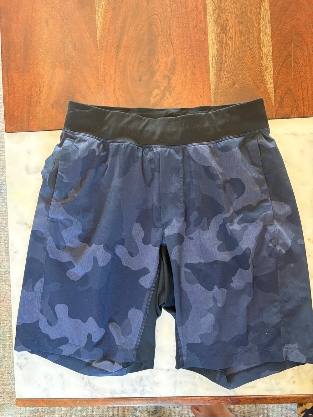 Men’s Lululemon Navy Camo Athletic shorts